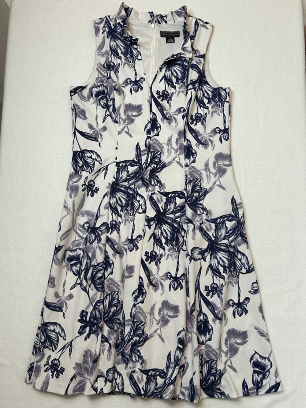Jessica Howard Floral Dress Size 16 Navy White Sleeveless Fit & Flare Midi